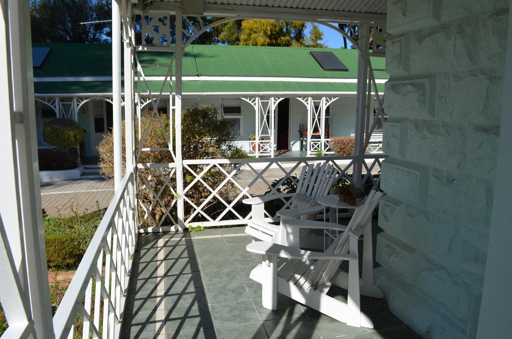Adley House Bed and Breakfast Oudtshoorn Buitenkant foto