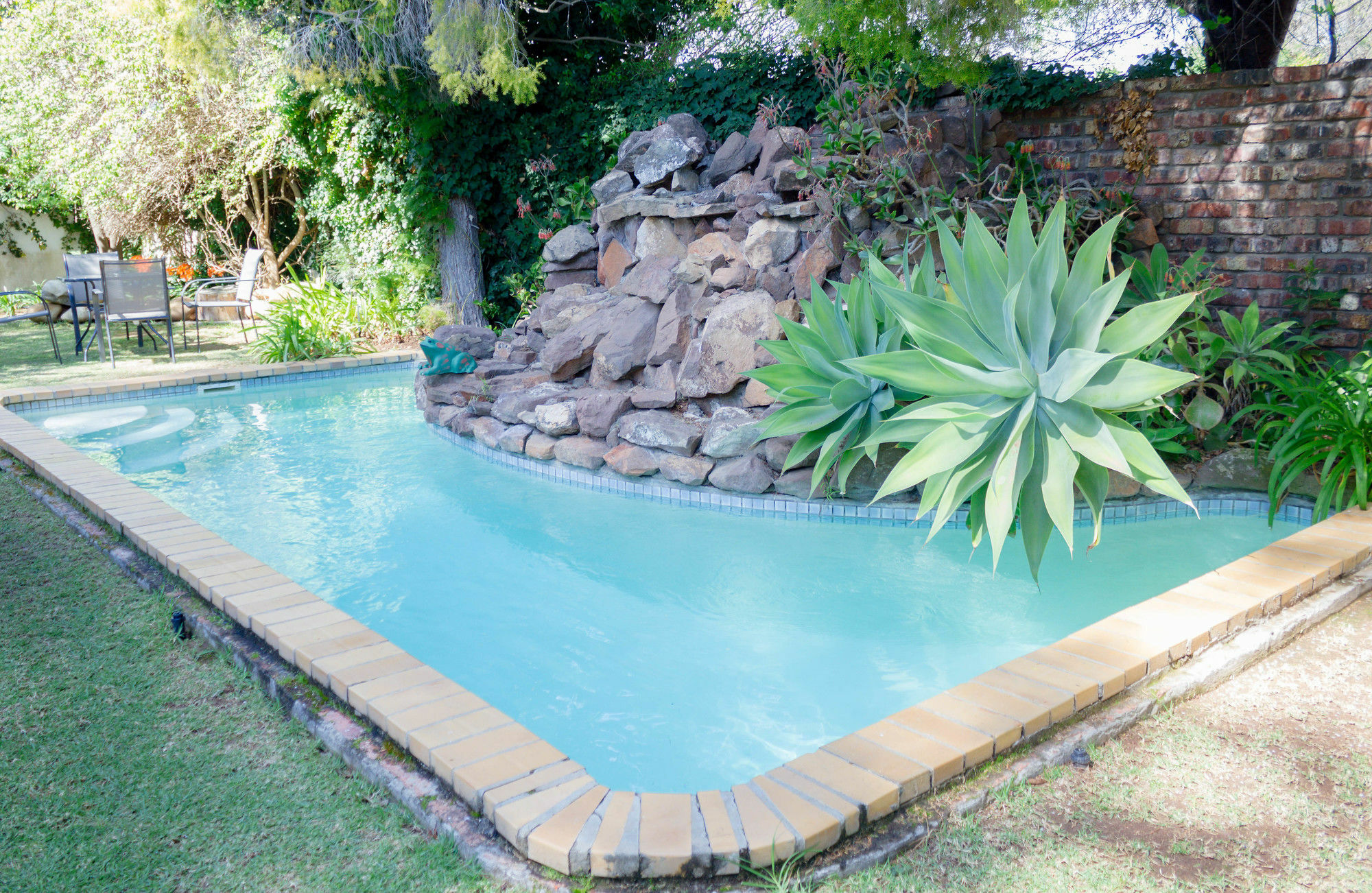 Adley House Bed and Breakfast Oudtshoorn Buitenkant foto